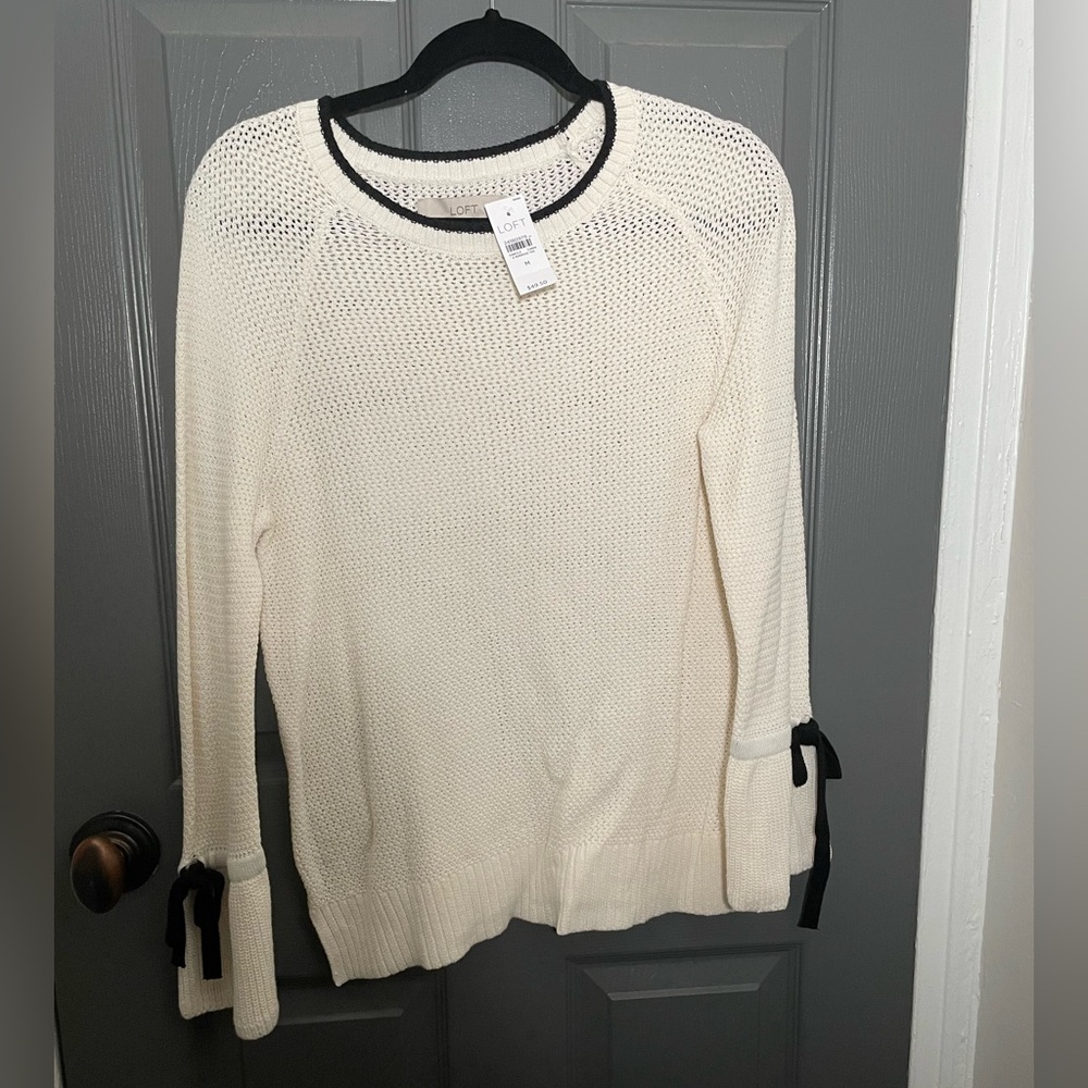 NWT LOFT Never Worn Ivory / Off-White / Black Trim Cotton Sweater - Medium